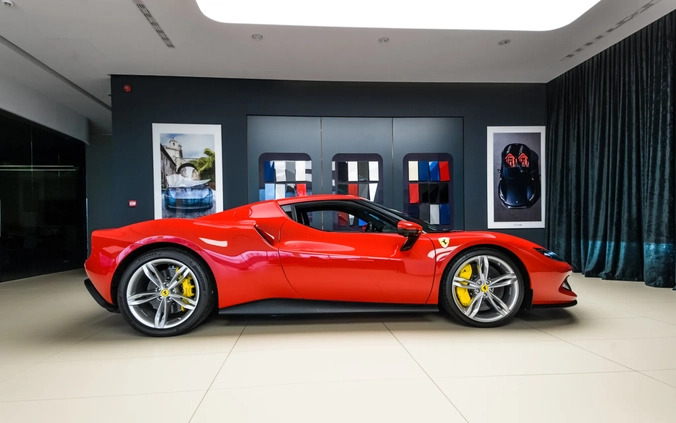 Ferrari 296 GTB cena 409000 przebieg: 542, rok produkcji 2023 z Barlinek małe 562